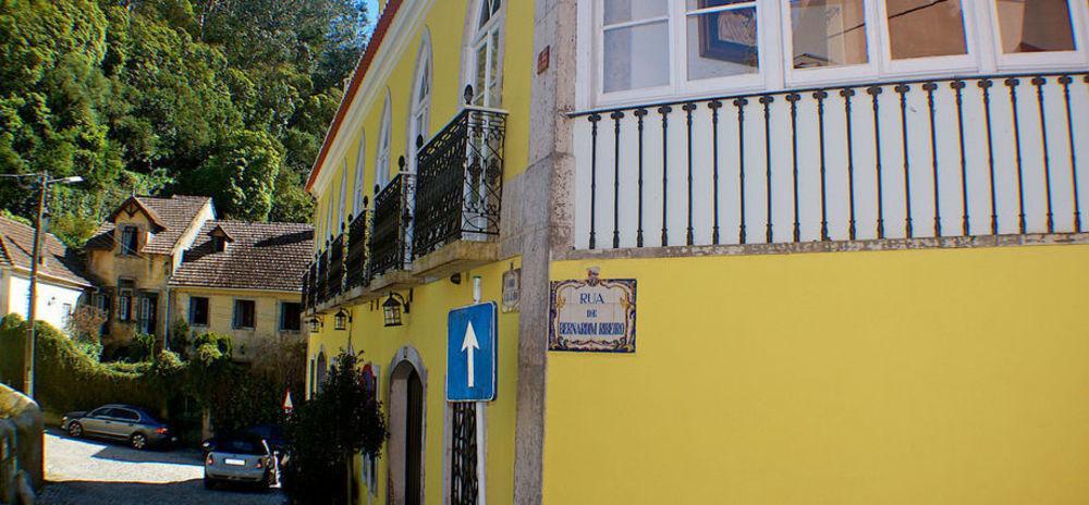 Charm Inn Sintra Exterior photo